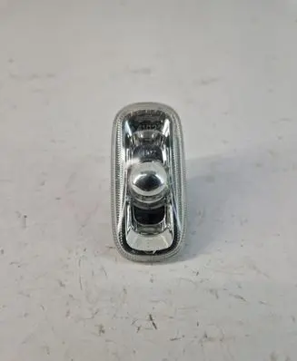 Audi A6 S6 C6 4F Front fender indicator light 8E0949127
