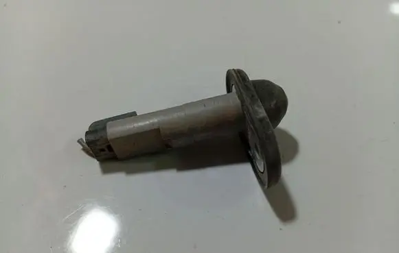 Opel Astra G Front door sensor 90504150