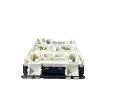 Chrysler Pacifica Central body control module 68402176AB P68402176AB