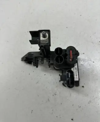 BMW 1 F20 F21 Current control relay 922501404 V5922501404 19165000001