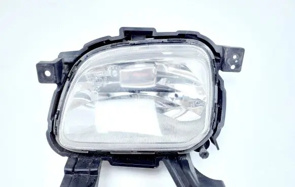 KIA Carens III Front fog light 92202A4