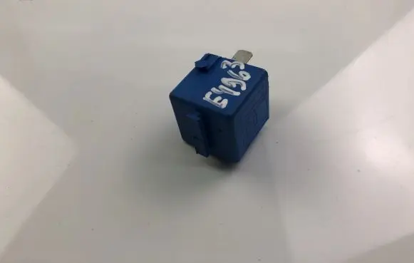 BMW X5 E53 Other relay 6915327
