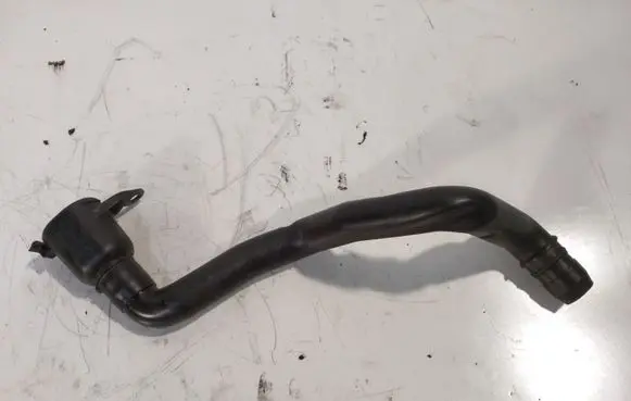 Volvo S80 Window washer liquid tank fill tube 30699202