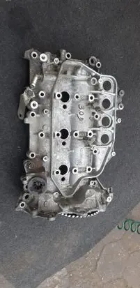 Infiniti QX70 S51 Rocker cam cover 8200872001