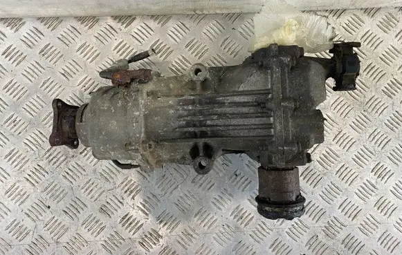 Nissan X-Trail T30 Rear differential R145