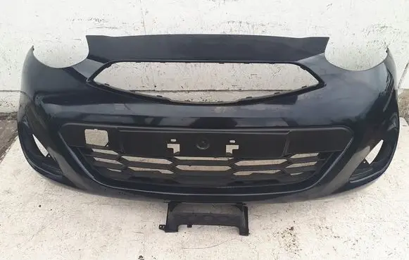 Nissan Micra Front bumper YTUYUIQ