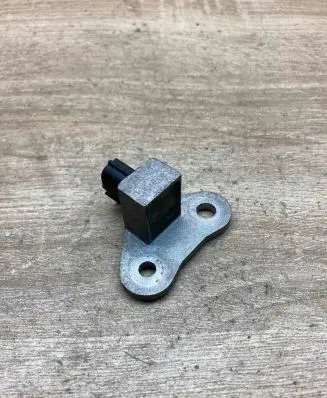 Nissan X-Trail T30 Airbag deployment crash/impact sensor FAEG0077181152
