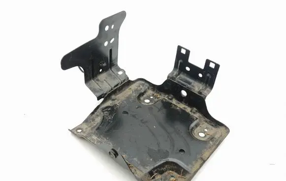 Nissan Leaf II (ZE1) Battery tray 