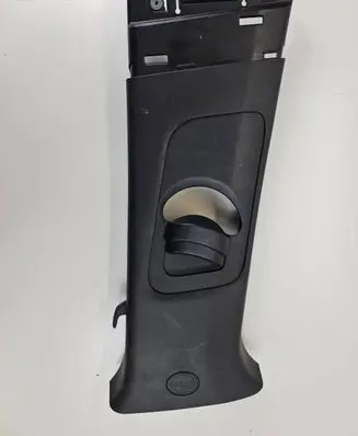 KIA Sportage (B) pillar trim (top) 8583141F1000
