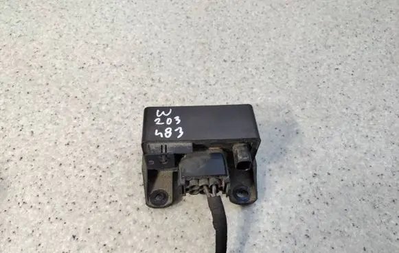 Mercedes-Benz C W203 Other relay