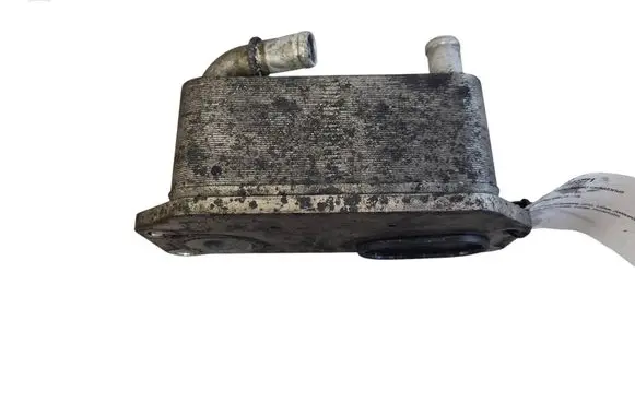 Volvo V60 Engine oil radiator X3698001