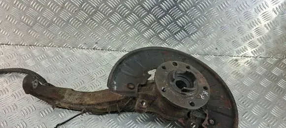 Audi Q7 4L Front wheel hub 7L0407257A