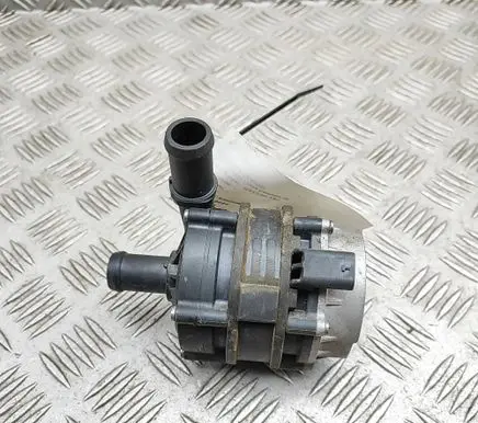 Polestar 2 Electric auxiliary coolant/water pump 32135208