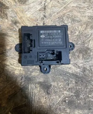 Jaguar XF Door control unit/module BJ3214D618AC 1009351900