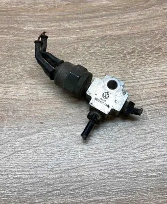 Volkswagen Bora Reversing light switch sensor 6E0611755