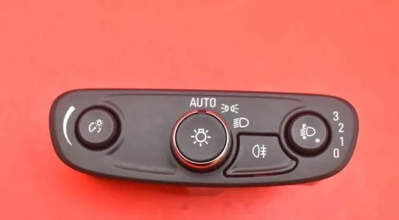 Opel Insignia A Light switch 39121796