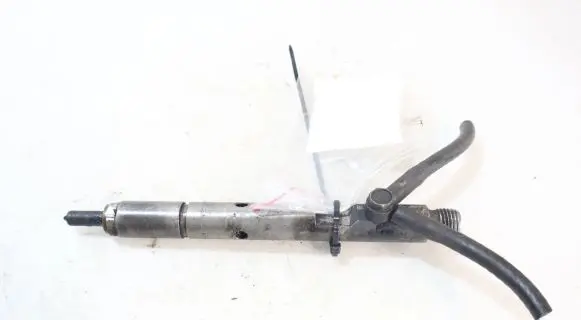 KIA Carnival Fuel injector