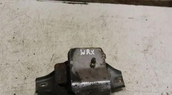 Subaru Impreza II Engine mount bracket 41022FA091