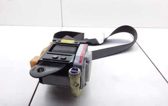 Subaru Impreza II Front seatbelt TKAB2ES110 G2253 E40432051