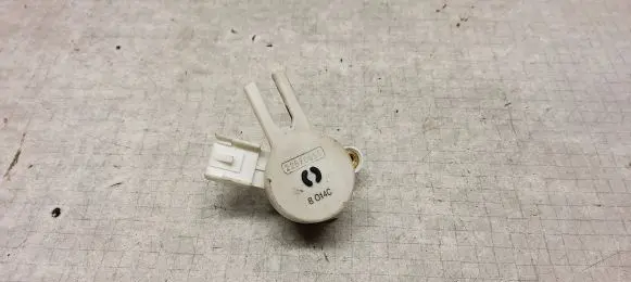 Opel Insignia A Brake pedal sensor switch 22670896