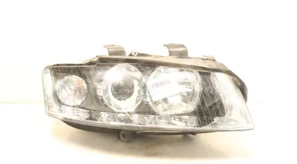 Audi A4 S4 B6 8E 8H Headlight/headlamp