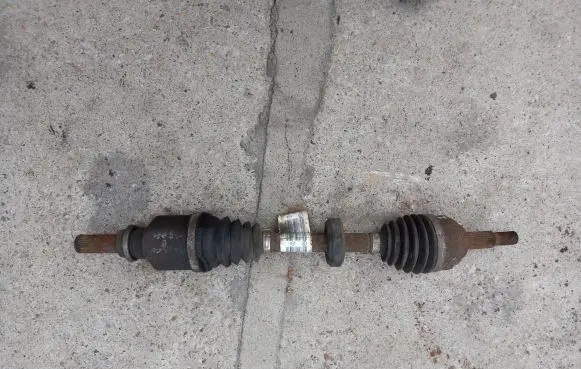 Renault Twingo II Front driveshaft 8200661507
