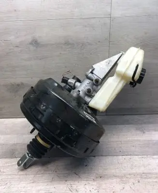 Mercedes-Benz R W251 Brake booster A2514300000 212300002