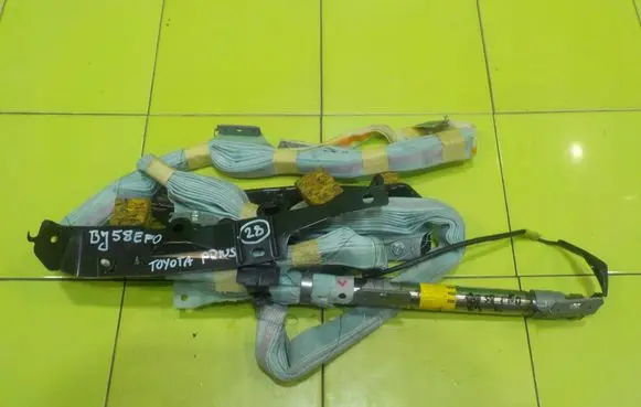 Toyota Prius (NHW20) Roof airbag RP74
