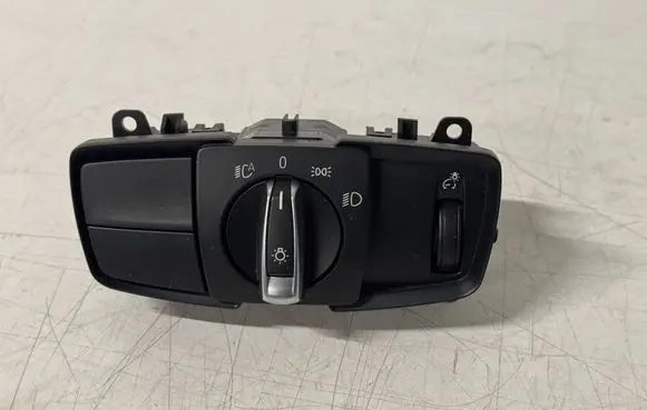 BMW i3 Light switch 9865815