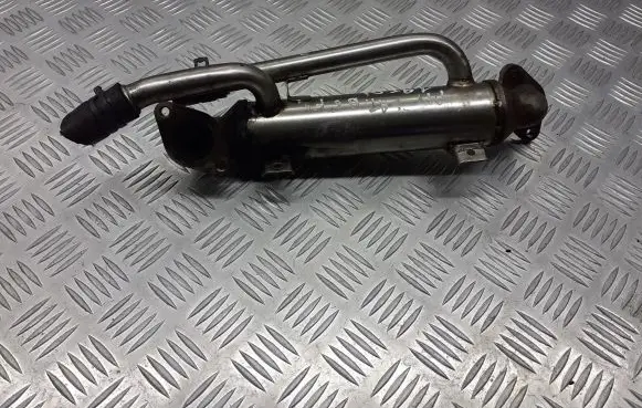 Volkswagen PASSAT B5.5 EGR valve cooler bracket 038131521BB