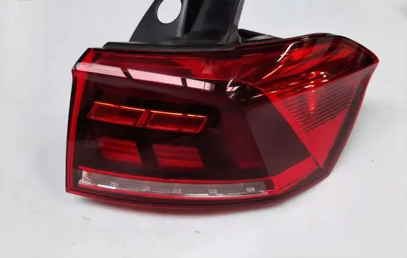 Volkswagen PASSAT B8 Rear/tail lights 3G9945096G