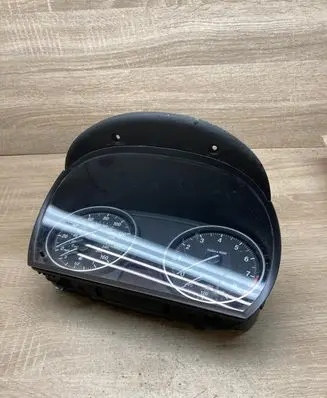 BMW 3 E90 E91 Speedometer (instrument cluster) 9130228 A2C53211659