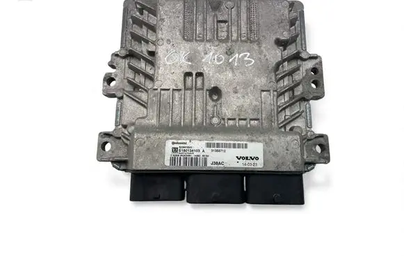 Volvo V40 Engine control unit/module ECU 31355712 S180134103A