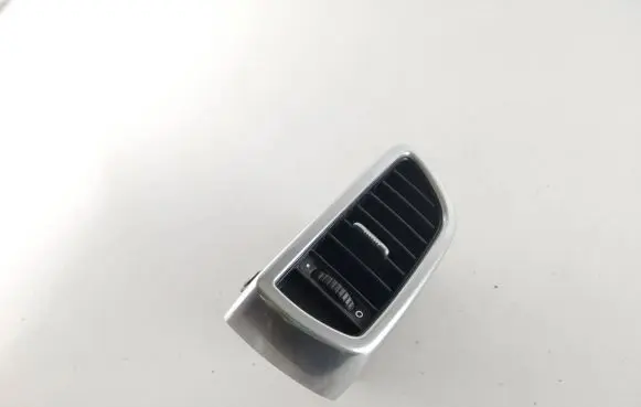 Dashboard side air vent grill/cover trim