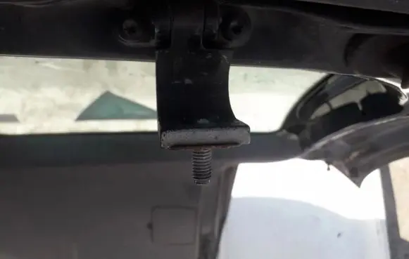 Seat Ibiza II (6k) Tailgate/trunk/boot hinge