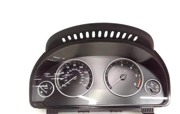 BMW 5 F10 F11 Speedometer (instrument cluster) 9280485 2232270