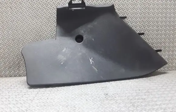 Citroen C5 Foot area side trim 9682412077