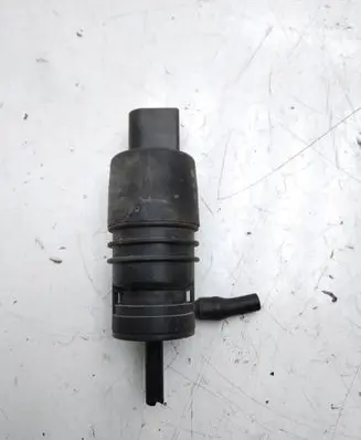 Honda Civic Windscreen/windshield washer pump 3043126