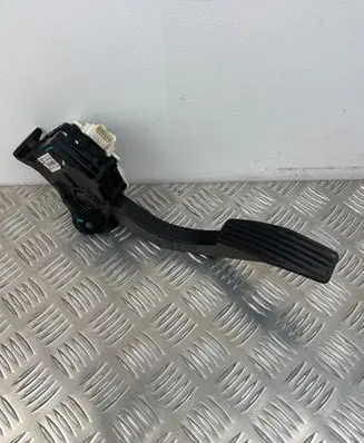 Opel Mokka Accelerator throttle pedal 96892406