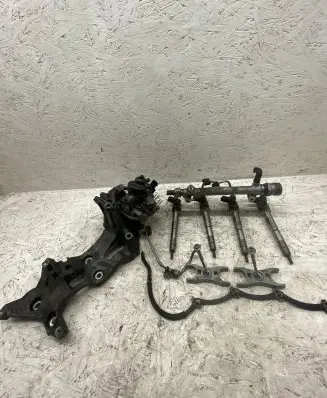Volkswagen Golf VII Fuel injection system set 04L130755D 04L130277AE