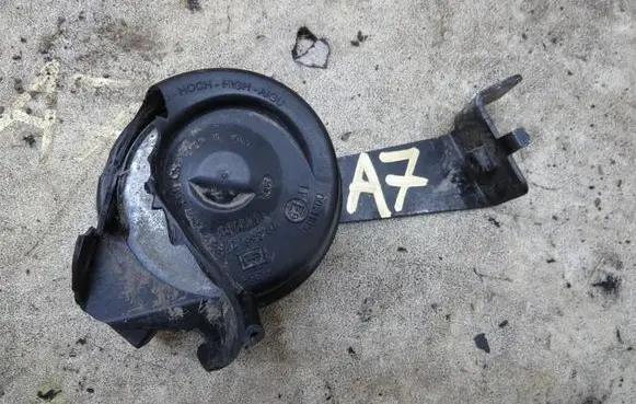 Audi A7 S7 4G Horn signal 4G8951209B