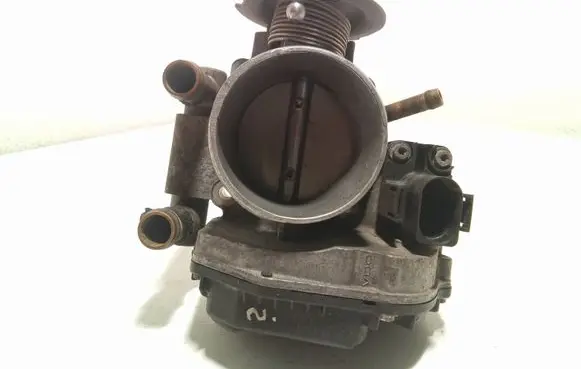 Audi A6 S6 C5 4B Throttle valve 058133063