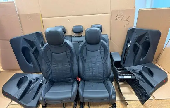 Volkswagen Tayron I Seat and door cards trim set
