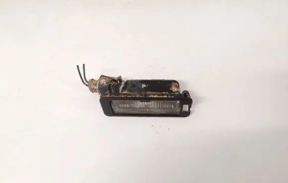 Volkswagen Fox Number plate light 1je943021a