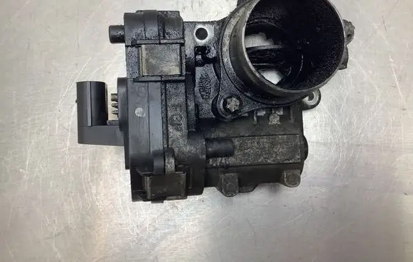 Opel Signum Throttle valve 48CPD4 5YAPR9P2G