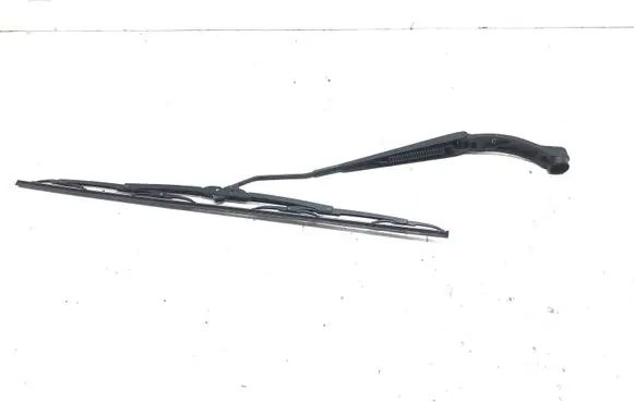 Subaru Outback Windshield/front glass wiper blade 