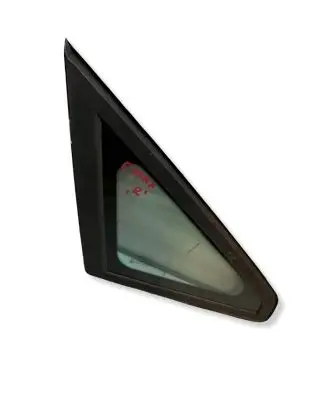 Ford C-MAX I Rear vent window glass E143R001057