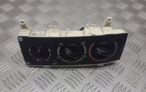 Renault Scenic I Interior fan control switch 
