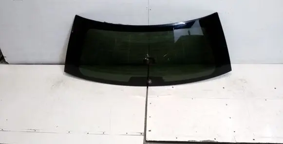Chrysler Pacifica Rear windscreen/windshield window 