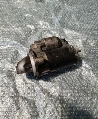 Audi A4 S4 B7 8E 8H Starter motor 06B911023A
